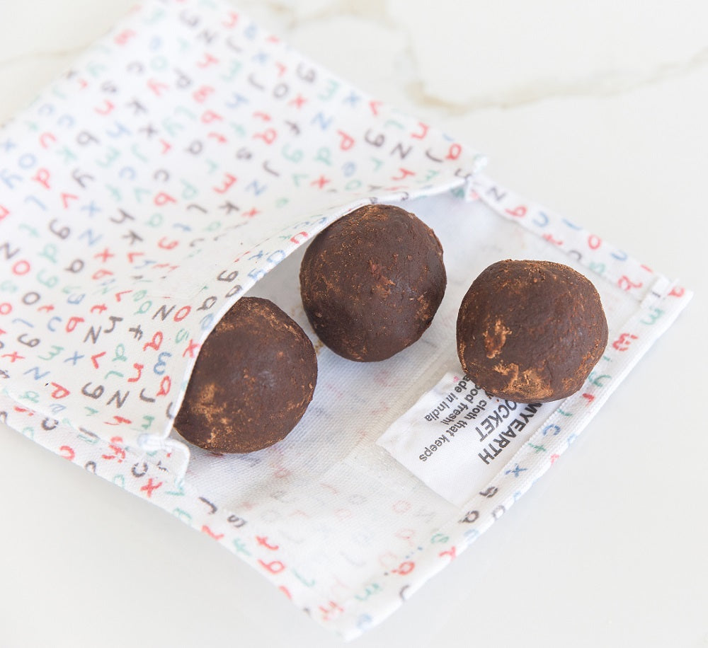 4MyEarth Alphabet Snack Pocket with Hot Cross Bun