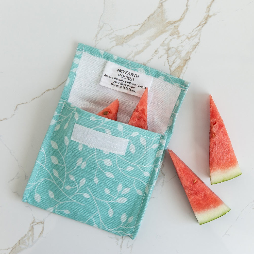 4MyEarth Snack Pocket Leaf with cut watermelon