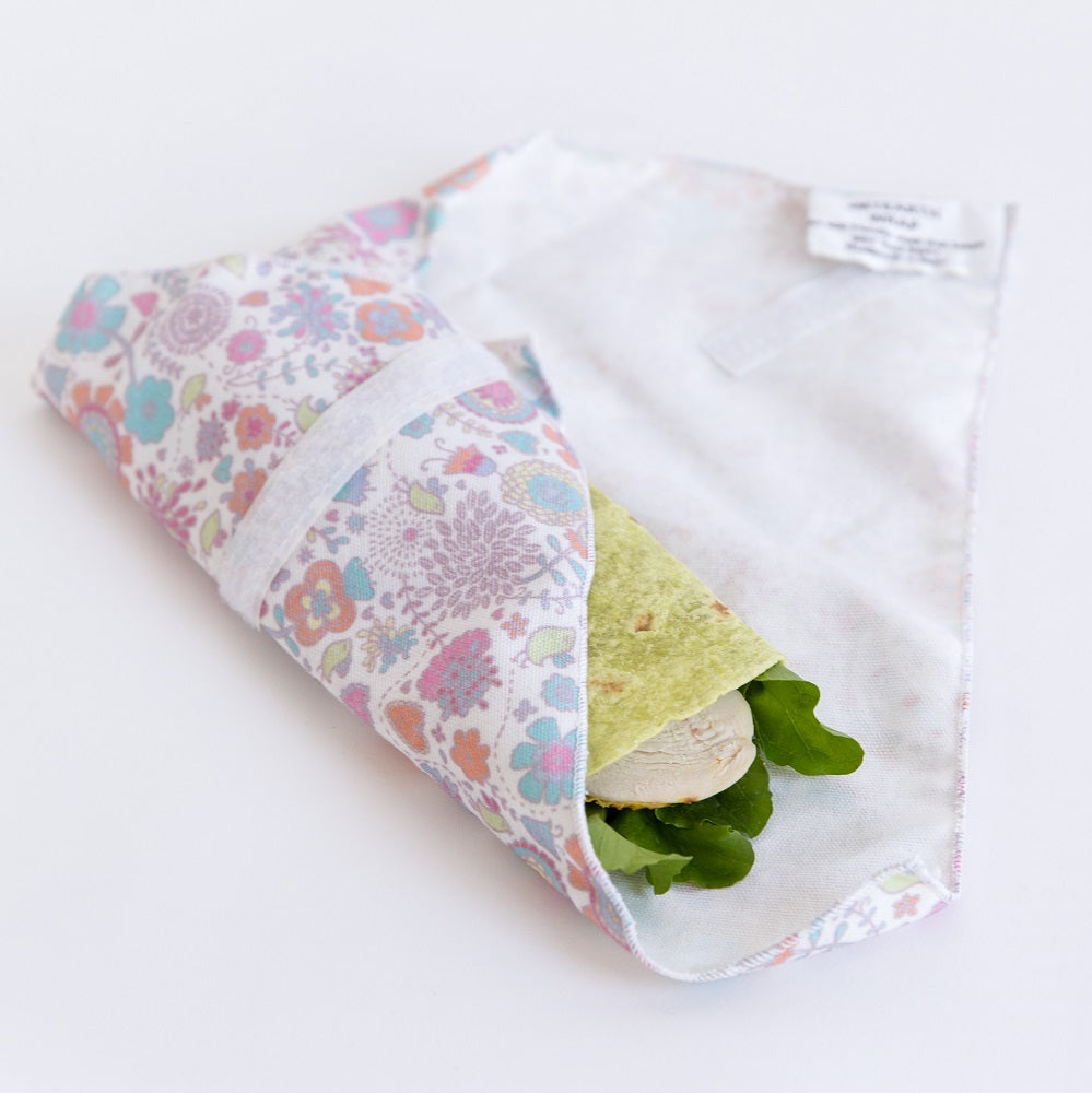4MyEarth Sandwich Wrap in Flower Fantasy, shown with a bread wrap