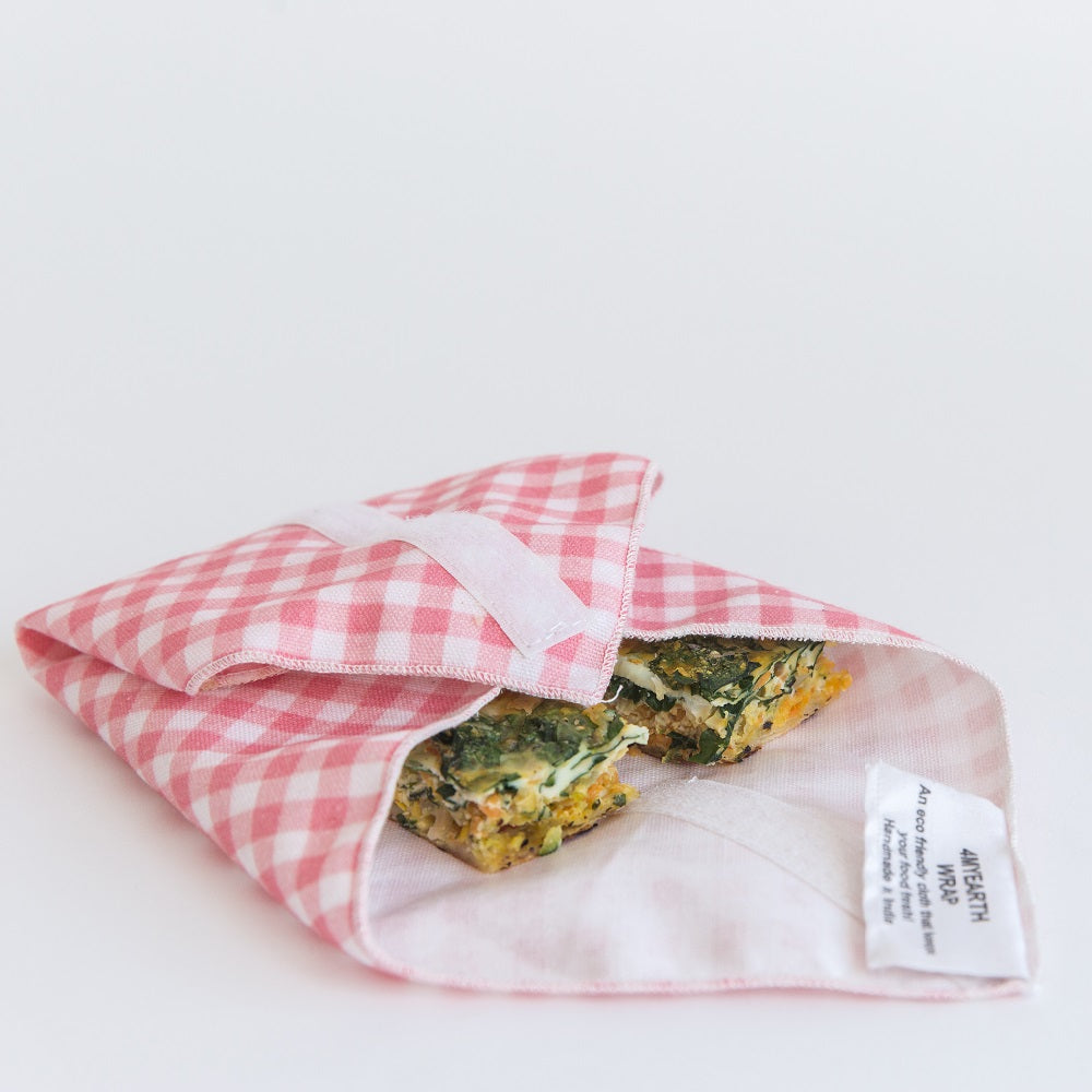 4MyEarth Sandwich Wrap in Gingham shown with Fritatta